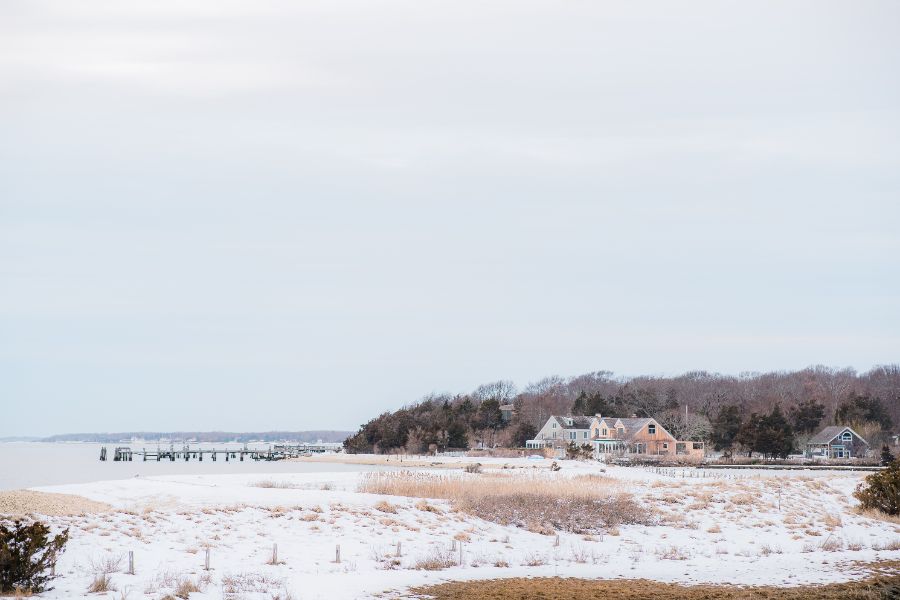 Where to Shop Locally in the Hamptons this Holiday Season