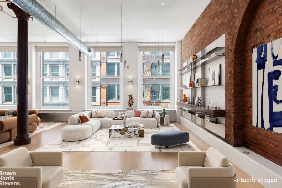 Take a Look Inside the Iconic SoHo Home from “The Devil Wears Prada”