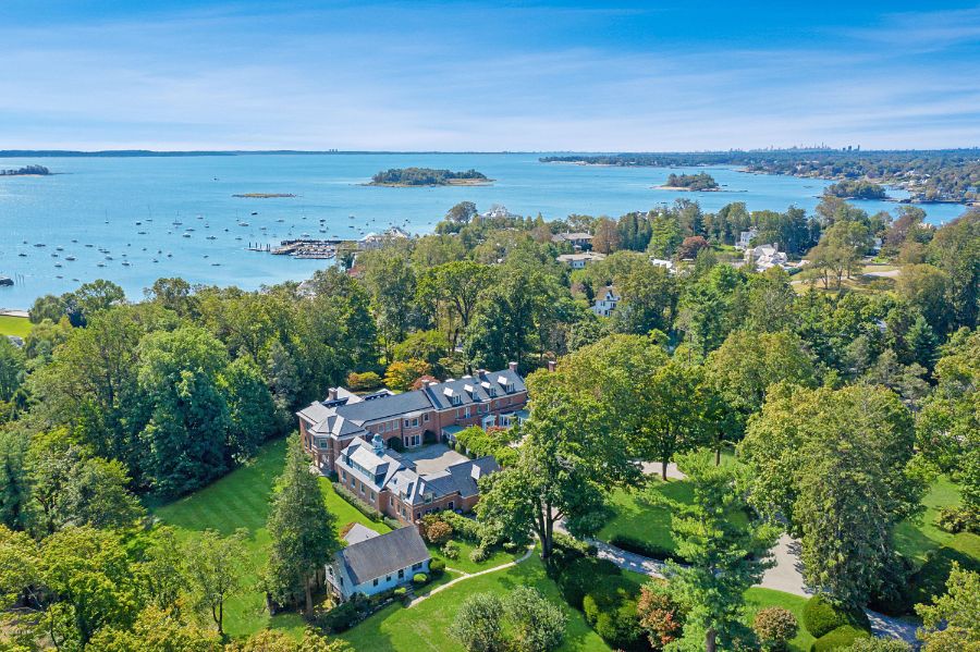 This Grand Belle Haven Estate is a Testament to Greenwich’s Architectural History