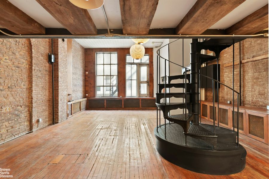 Japanese Fashion Designer Lists Stylish SoHo Loft