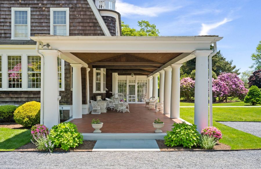 Hamptons Classic: Four Shingle-Style Homes on the East End