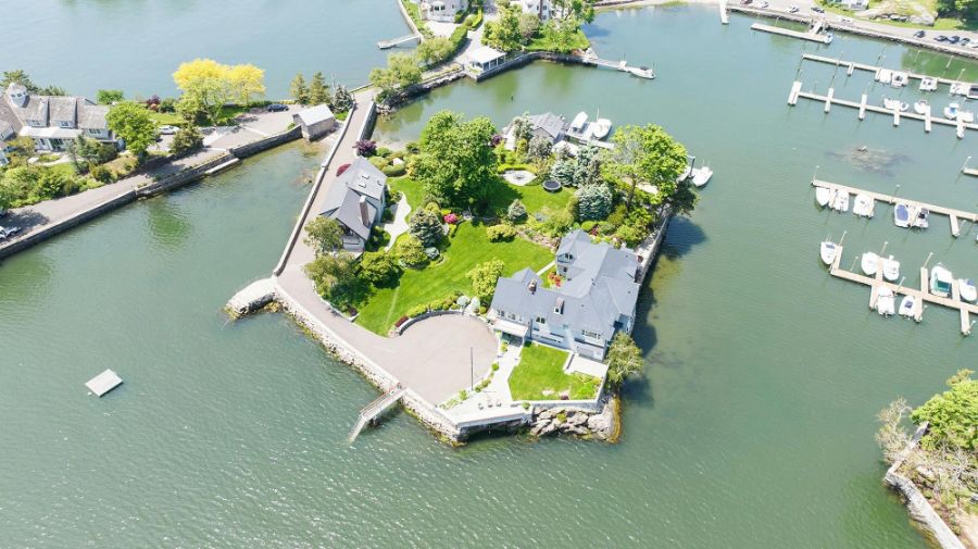 Homes Inspired by This Year’s Tony Award® Winners