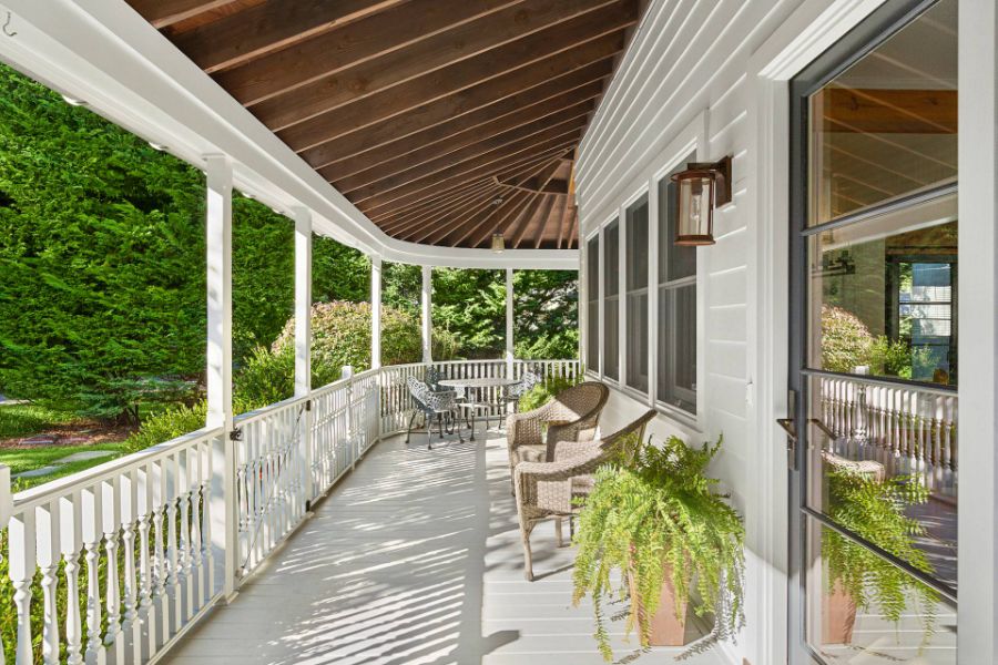 Front Row Seats to Summer: Homes with Porches